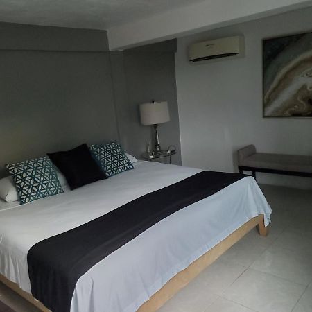 Downtown Hostel Chetumal Bagian luar foto